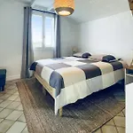 Awesome In D'armagnac Apartment *